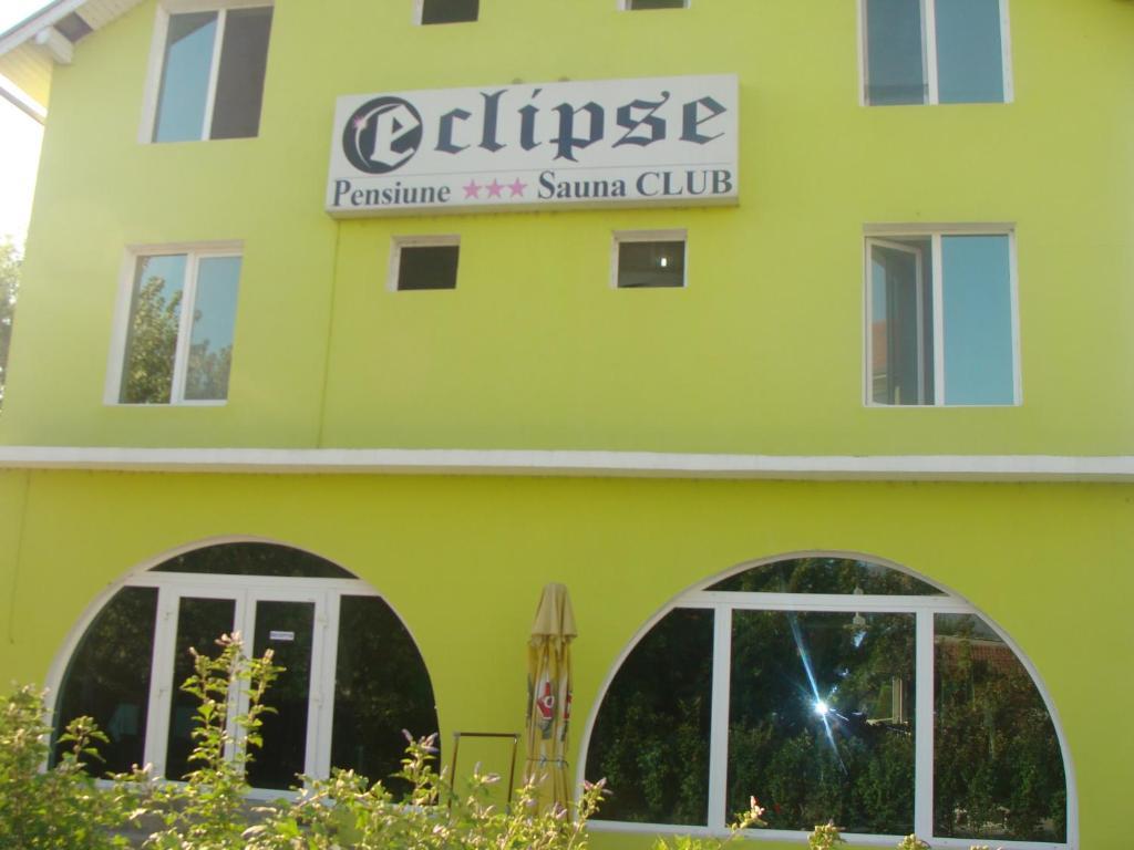 Pension Eclipse Oradea Exterior photo